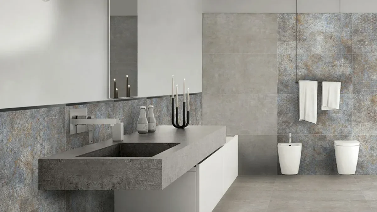 How Do You Make a Small Bathroom Look Luxurious?